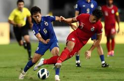 爱游戏官方-关于亚洲足球赛事将在全球球迷中掀起热潮的信息