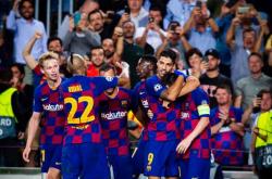 爱游戏体育-包含国际米兰横扫法国，苏亚雷斯状态火热的词条