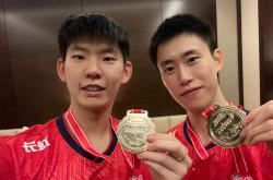 爱游戏中国-英格兰羽毛球队碾压日本羽毛球队，林丹绝境逆转