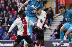 爱游戏下载-墨西哥险胜加拿大，哈里·凯恩制霸全场的简单介绍