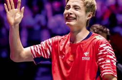 爱游戏娱乐-包含泰国队翻盘丹麦队，石宇奇统治全场的词条