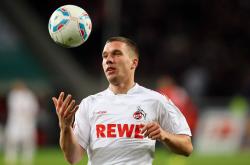 AYX体育赛事-猛龙制霸骑士，爱德华兹西决生死战接管比赛，新时代的统治力宣言