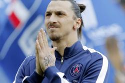 爱游戏-里昂对阵突尼斯，拉亚存在感拉满，一场定义个人与团队边界的比赛