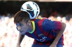 爱游戏-跨界竞技场，当辽宁队强压独行侠，哈登在英超争冠接管比赛—唯一性的体育狂想