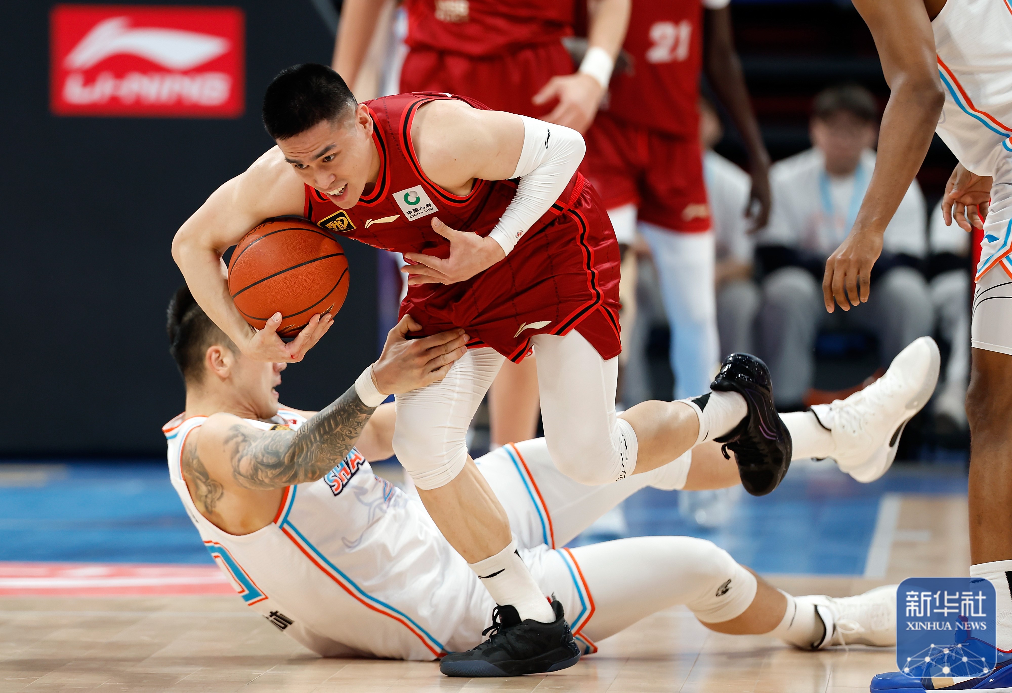 山东男篮在客场战胜了云南红河队 山东男篮在客场战胜了云南红河队