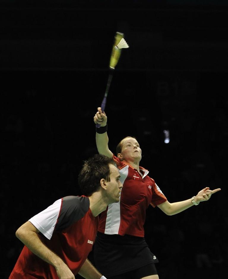 包含丹麦队险胜德国队，黄鸭组合关键制胜的词条