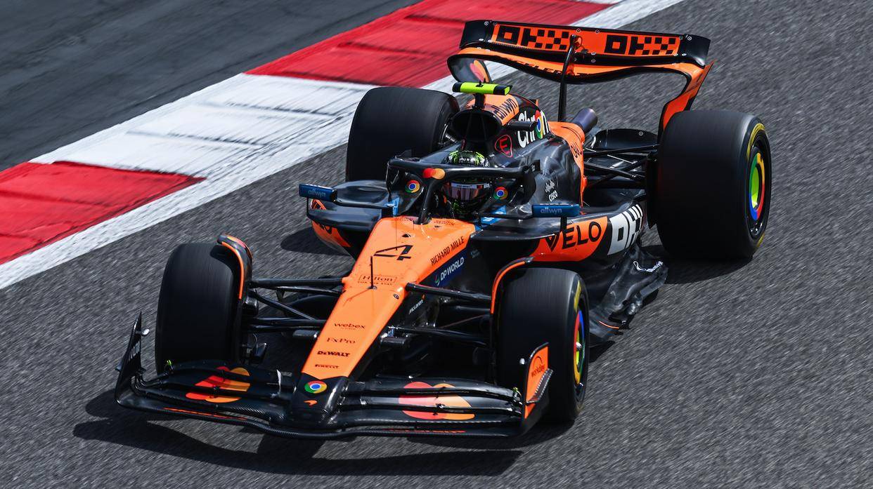 迈凯伦翻盘雷诺车队，塞恩斯关键制胜的简单介绍