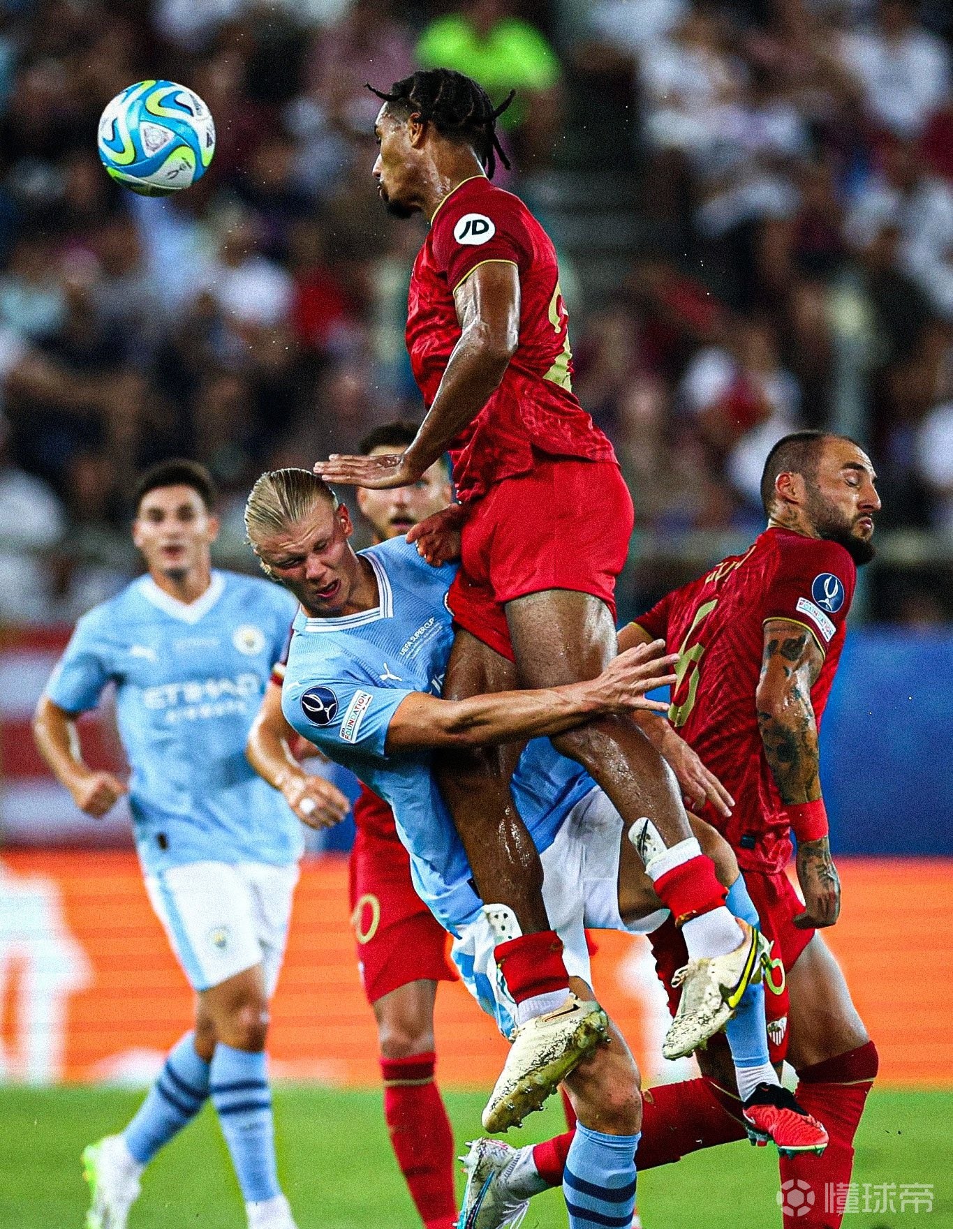 塞维利亚绝地反击曼城，内马尔制霸全场的简单介绍