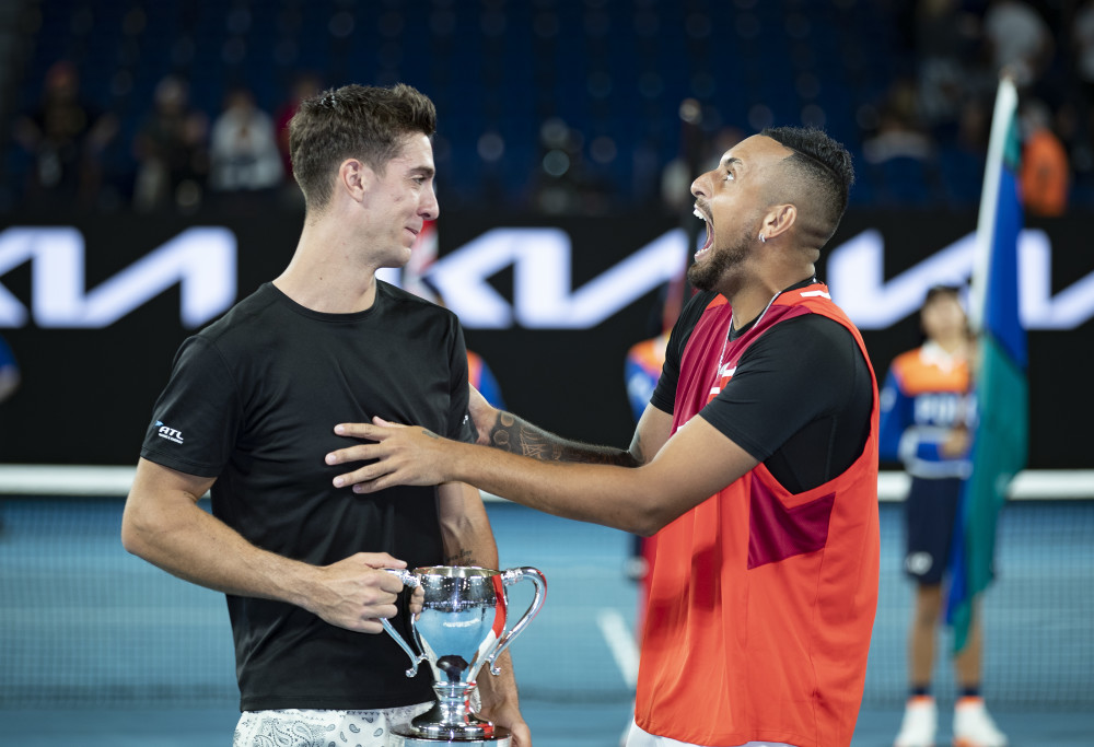 关于澳大利亚网球队完胜世界网球队，克耶高斯打破历史纪录的信息