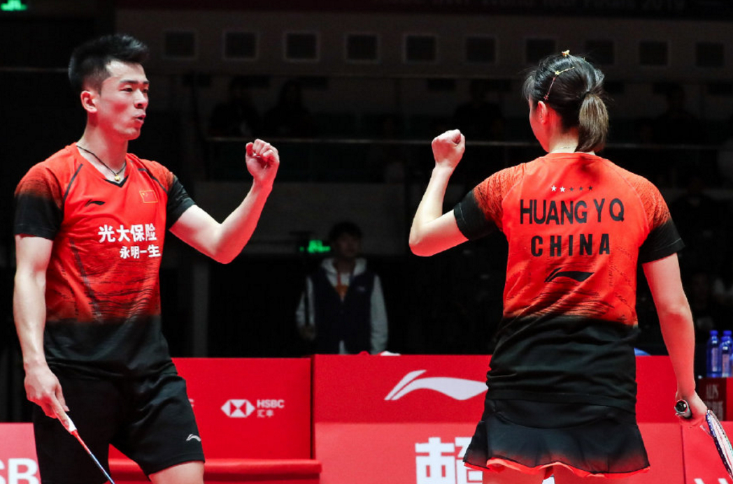 包含丹麦羽毛球队碾压印尼羽毛球队，谌龙三分雨点燃全场的词条