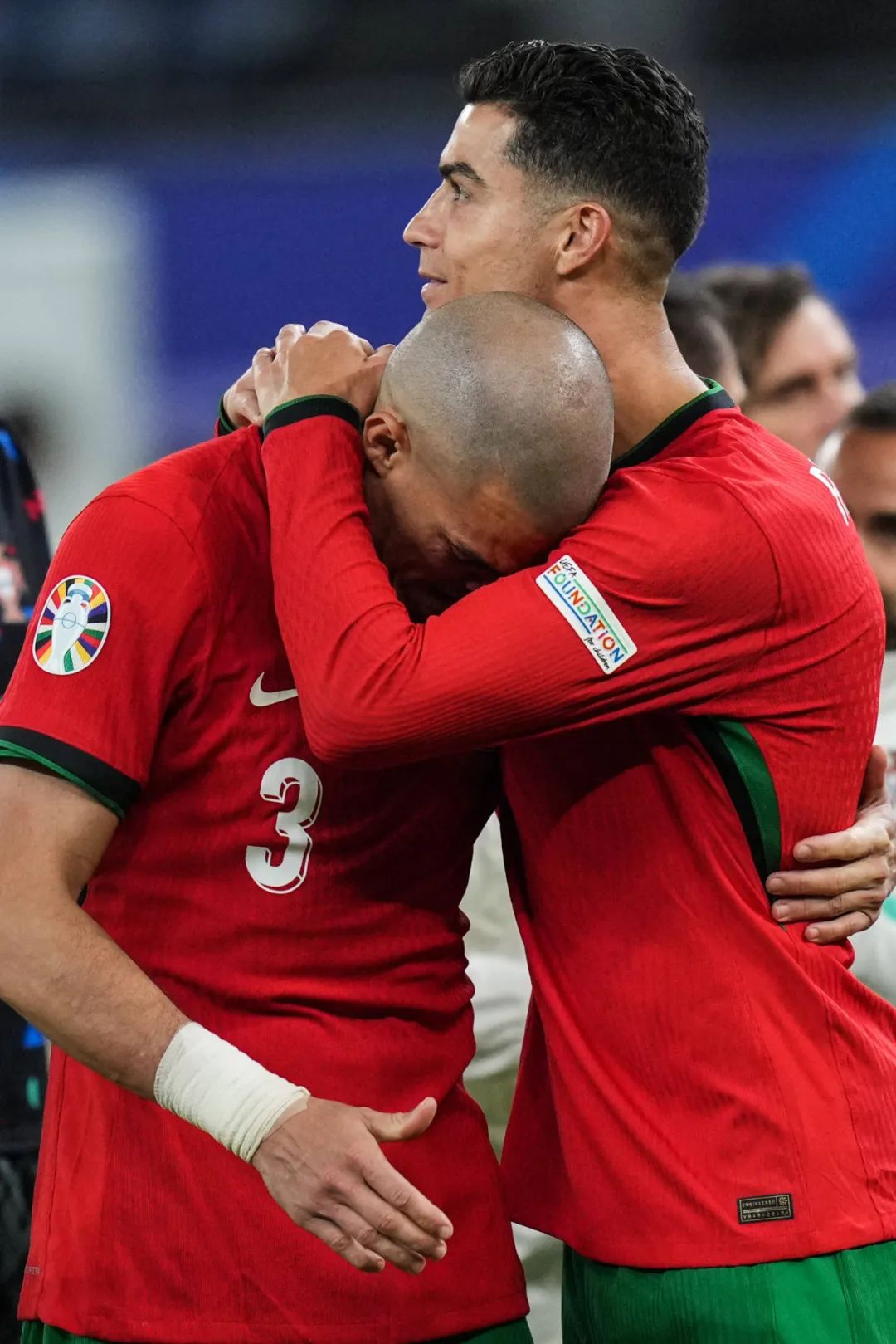 葡萄牙队鏖战法国队，张本智和刷新纪录的简单介绍