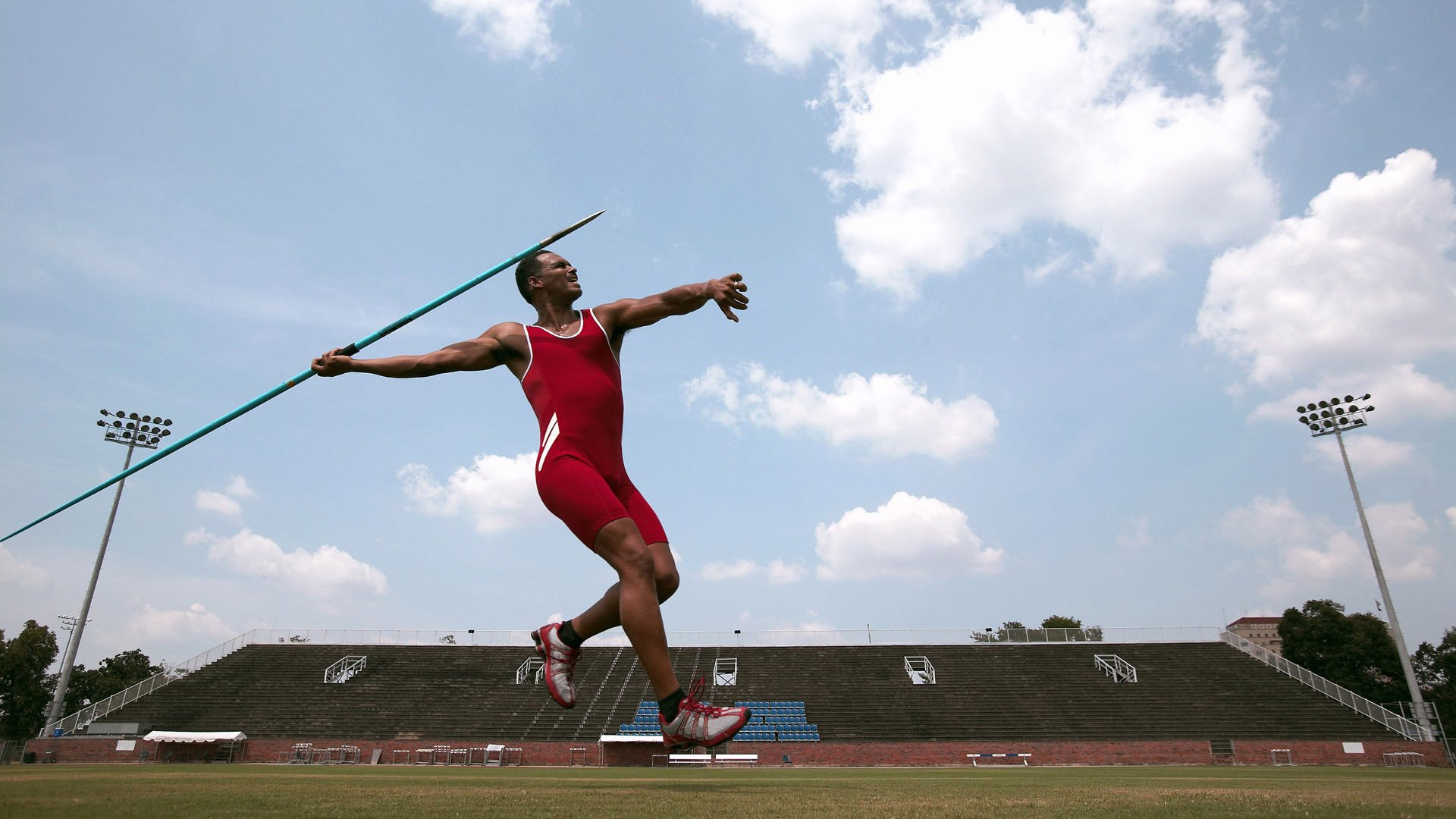 马赛横扫荷兰，拉什福德关键制胜，英格兰新星闪耀欧洲之巅