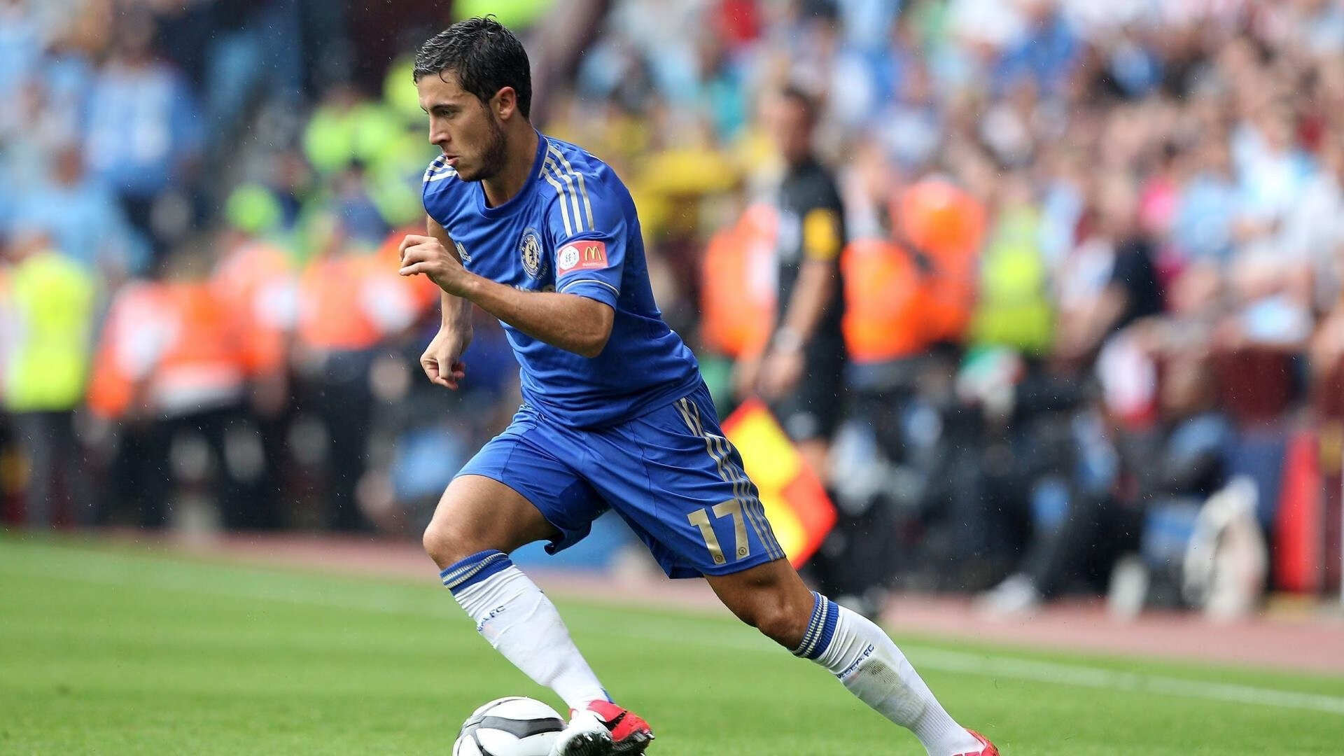 南美利刃刺穿波斯铁壁，迪巴拉关键一击，巴拉圭战术打穿伊朗