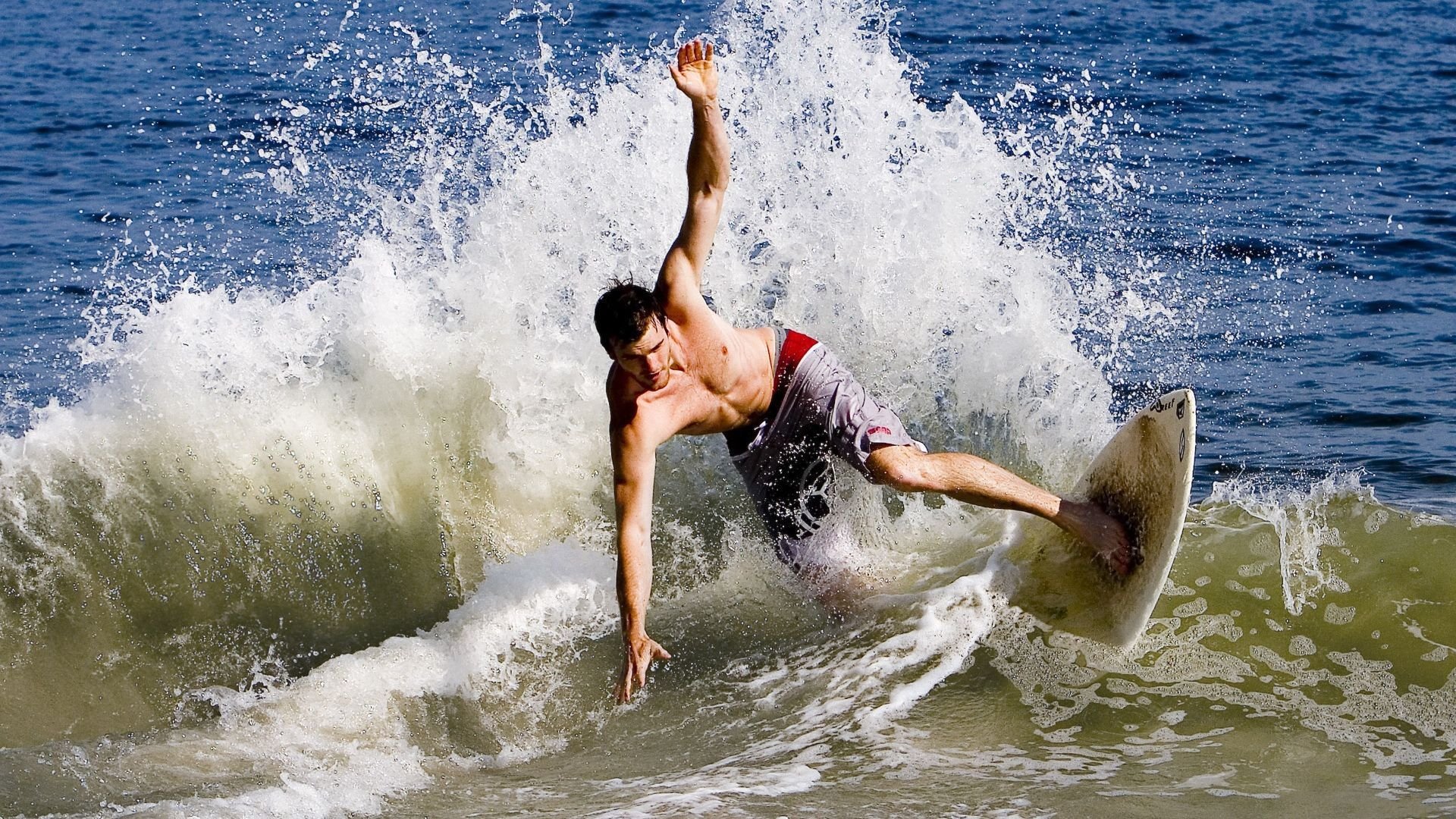 玻利维亚对阵曼联？不，是卡塞米罗的降维打击—一场定义完美的中场统治